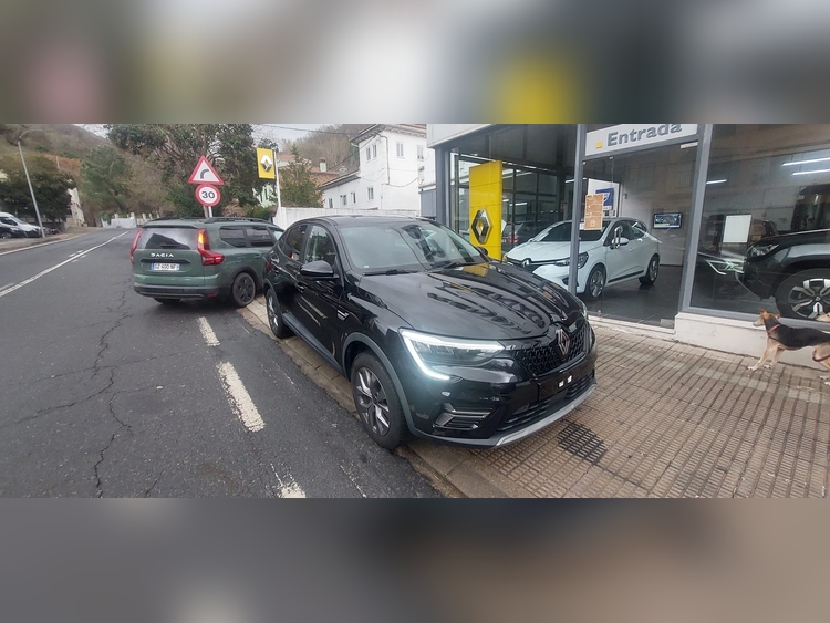 Renault Arkana 1.3 MYHYBR 140CV foto 10